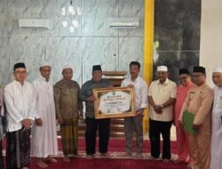 Wali Kota Batam Terima BKPRMI Award 2024 atas Kepedulian Terhadap Remaja Masjid di Kepri