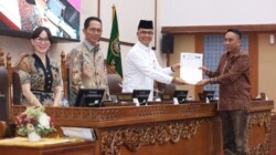 Paripurna Tahap I APBD-P 2025 Kota Batam Seluruh Fraksi Setuju, PKB Soroti Efisiensi