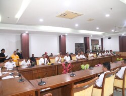 Sopir Taksi ‘Curhat’ Ke DPRD Batam