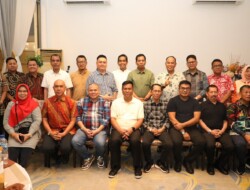 Hangatnya Malam Kolaborasi Amsakar dan Rektor IPDN