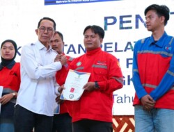 Amsakar Tutup Pelatihan, Dorong Tenaga Kerja Lokal Siap Bersaing